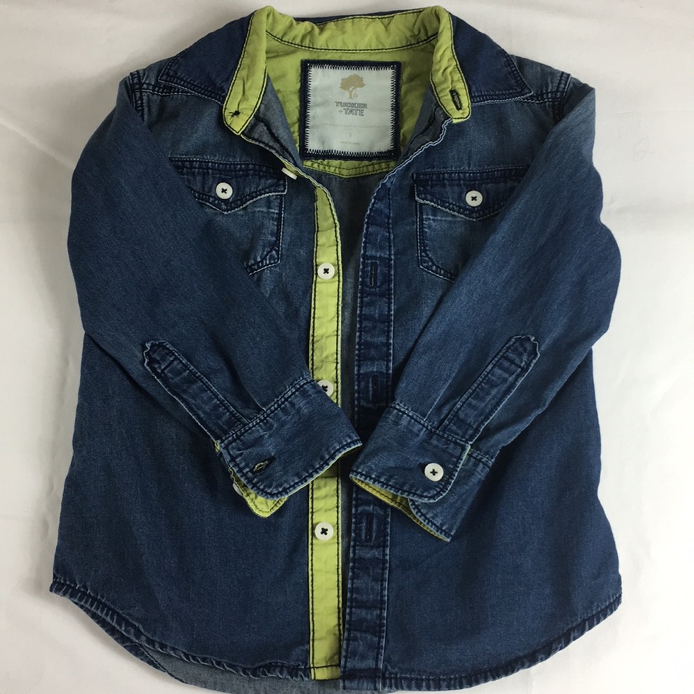 Tucker + Tate button down shirt